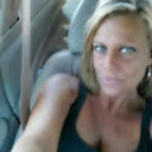 Meet your Posher, Debra